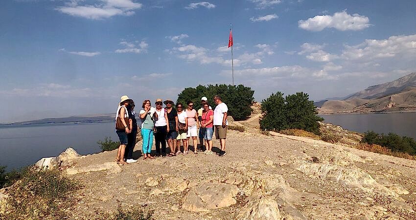  Doğunun İncileri(UÇAKLI)